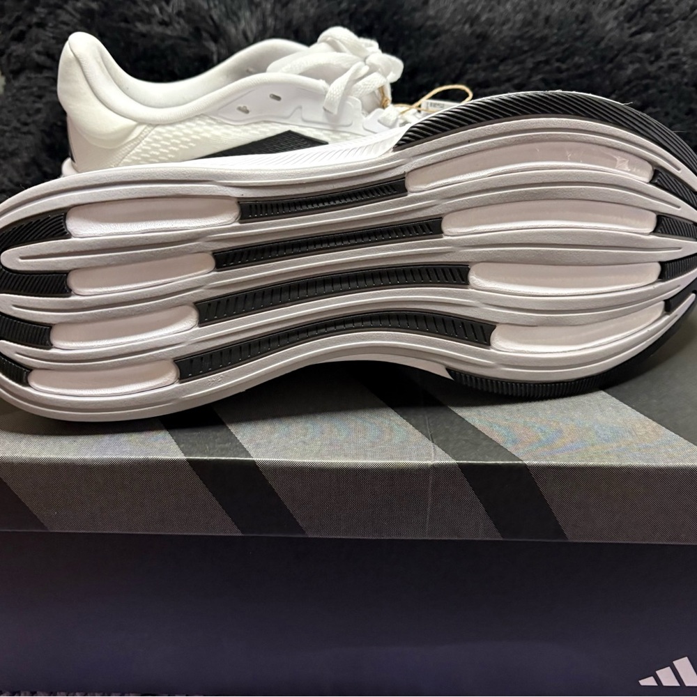 adidas Response Super White and Black Athletic Shoes - Picture 3 of 6
